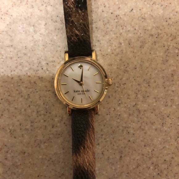 Kate Spade Tiny Metro Watch - Animal print band - Picture 4 of 7